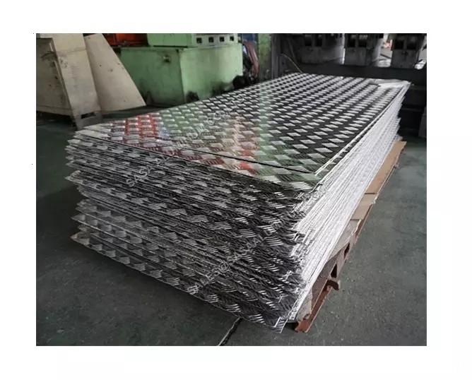 aluminum square plate，Anodized 3003 Aluminium 1100 Sheet in China Dealer，black aluminum diamond plate